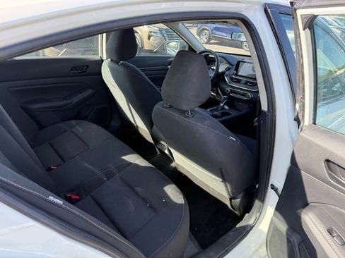 Used 2025 Nissan Altima 2.5 SV image 13