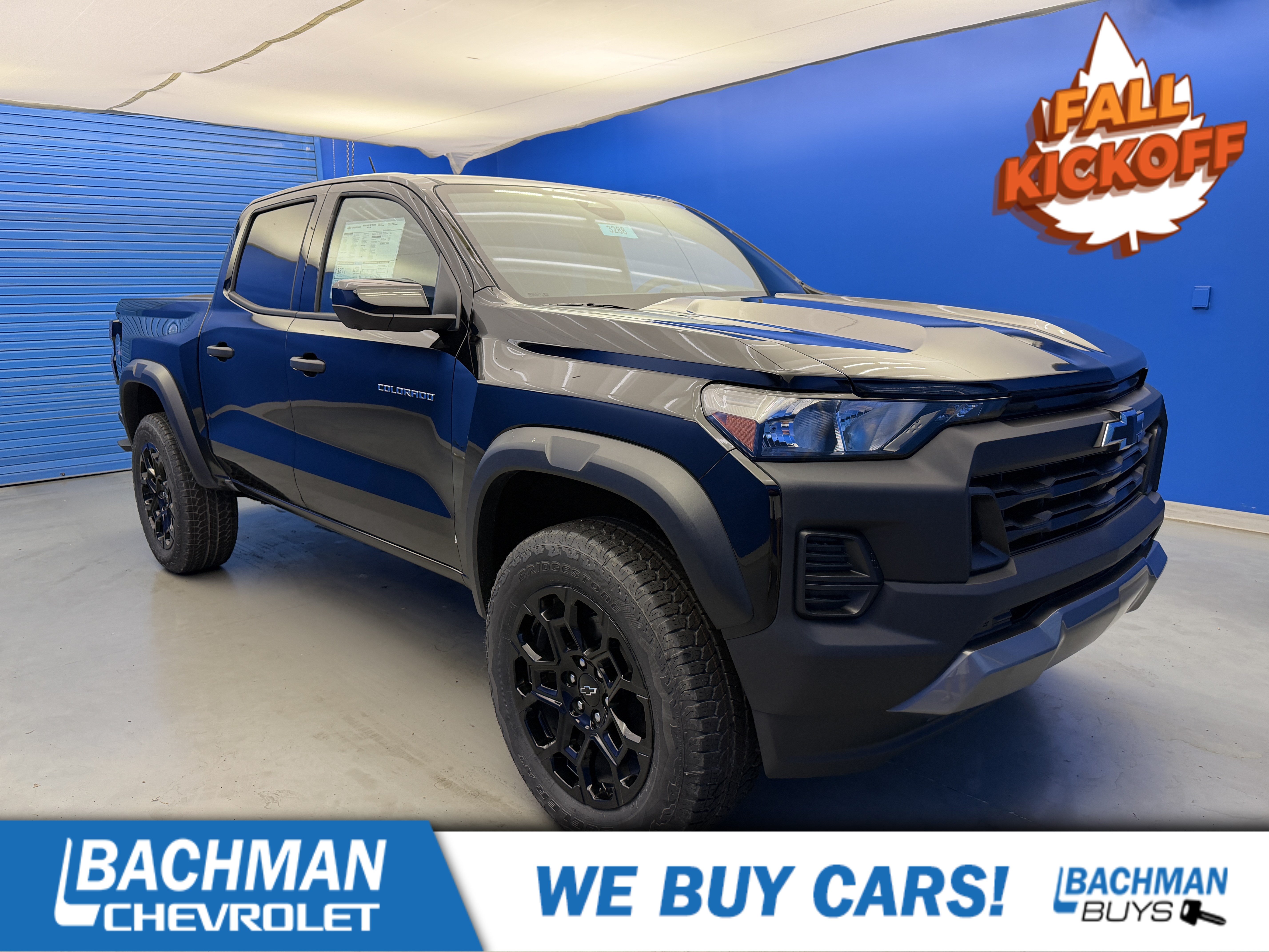 New 2026 Chevrolet Colorado Trail Boss AWD/4WD image 1
