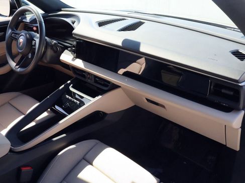 Certified 2024 Porsche Macan 4 Electric image 25