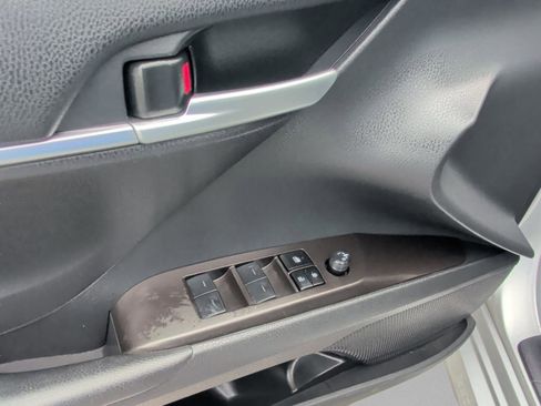 Used 2024 Toyota Camry LE image 22