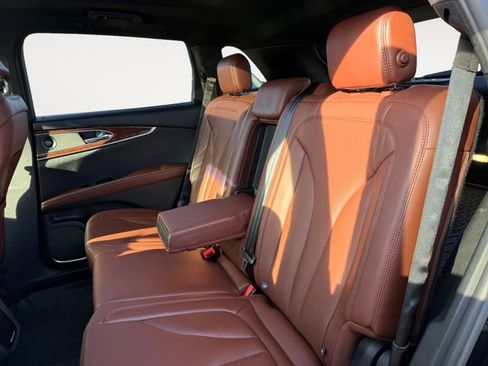 Used 2017 Lincoln MKX Reserve w/ Driver Assistance Package image 15