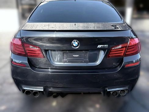 Used 2013 BMW M5 w/ Executive Pkg RWD image 4