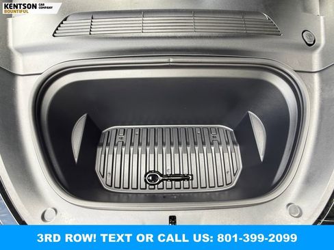 Used 2025 Tesla Model Y Long Range AWD/4WD image 39