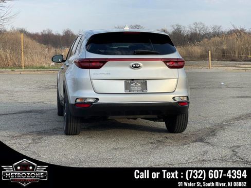 Used 2020 Kia Sportage LX FWD image 7