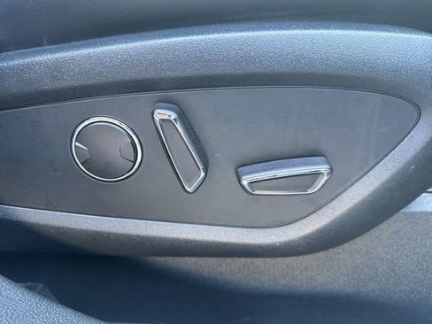 Used 2020 Lincoln Nautilus Reserve AWD/4WD image 21