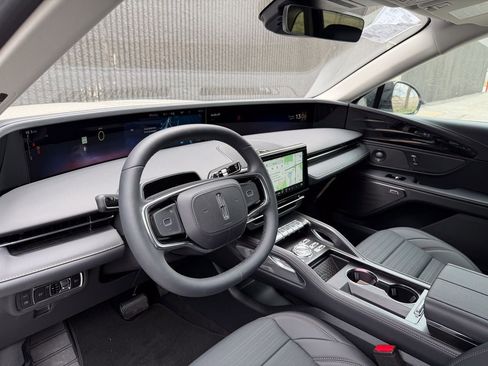 New 2026 Lincoln Nautilus Reserve w/ Jet Appearance Package image 10