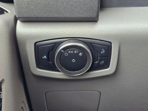 Used 2020 Ford F250 XL w/ Power Equipment Group image 29