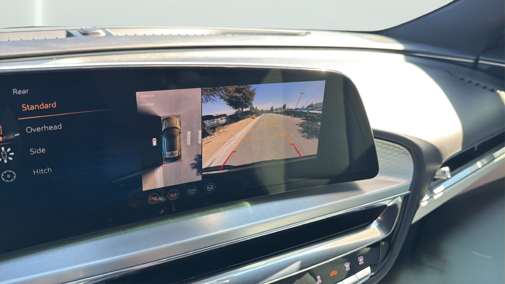 Certified 2024 Cadillac Lyriq Sport AWD/4WD image 18