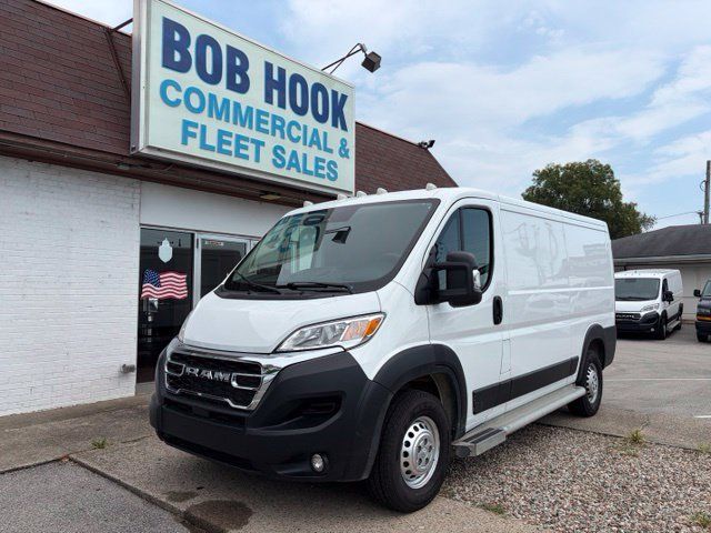 Used 2025 RAM ProMaster 2500 w/ U-Haul Equipment Group FWD image 1