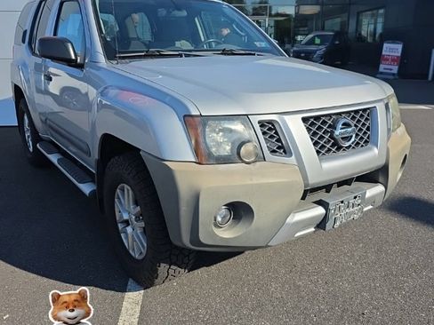 Used 2015 Nissan Xterra S w/ Value Package AWD/4WD image 2