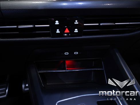 Used 2022 Volkswagen GTI Autobahn image 40