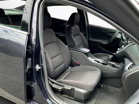 Used 2023 Chevrolet Malibu LT image 26