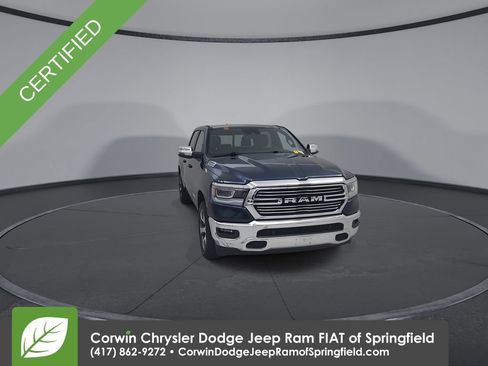 Used 2023 RAM 1500 Laramie AWD/4WD image 4