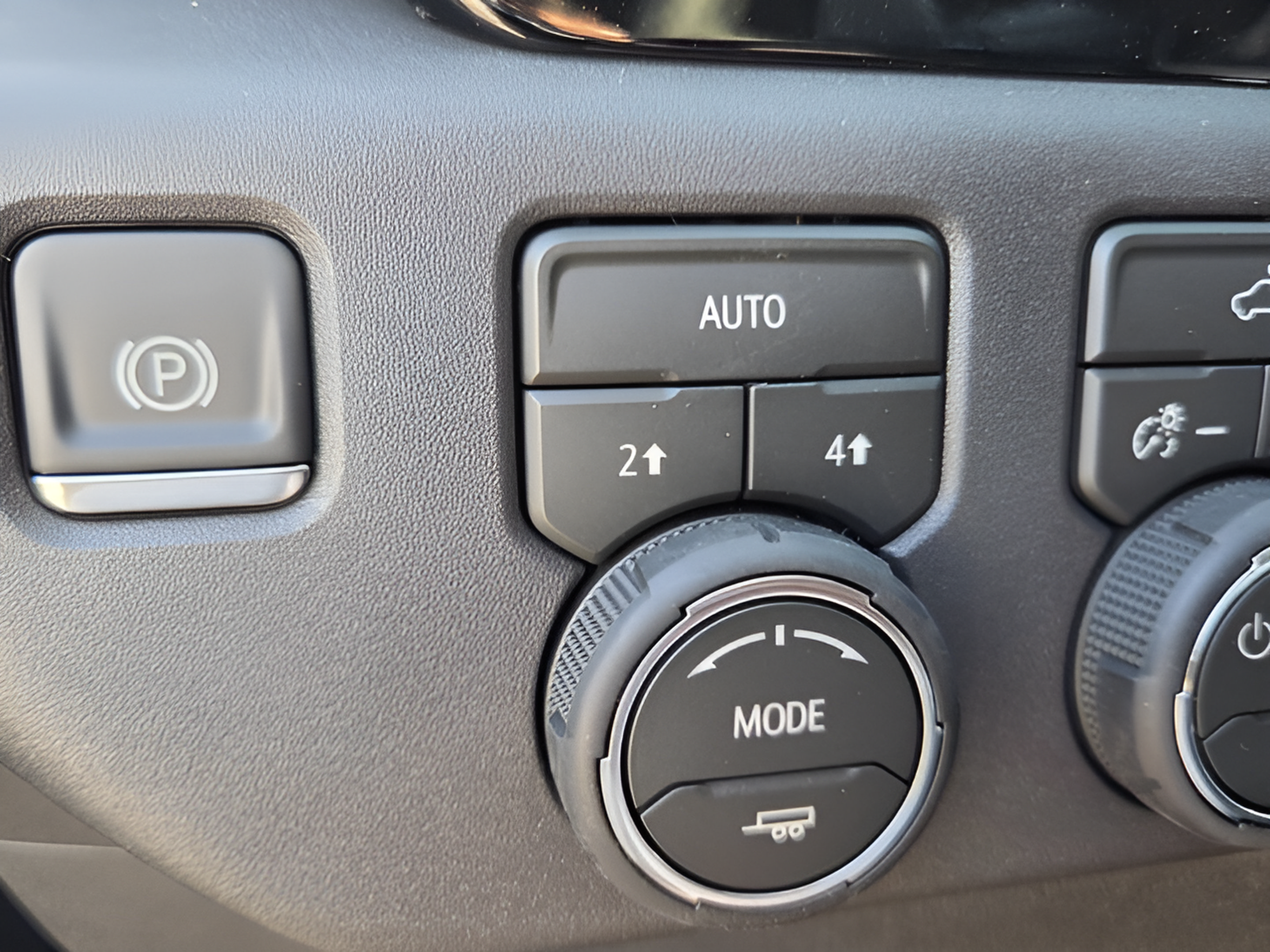 New 2026 Chevrolet Silverado 1500 RST w/ Convenience Package II AWD/4WD image 28