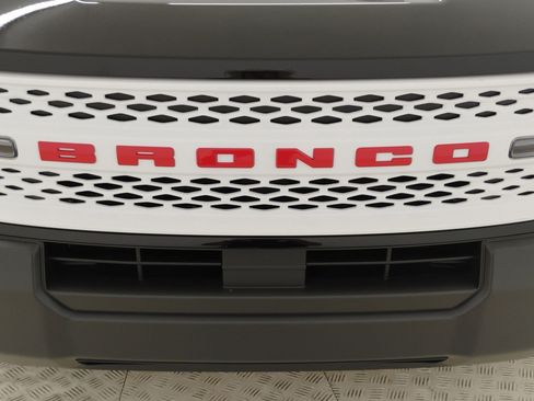 New 2025 Ford Bronco Sport Heritage w/ Convenience Package image 29