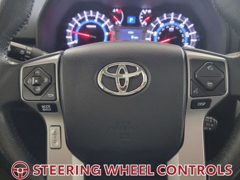 Used 2017 Toyota 4Runner Limited image 19