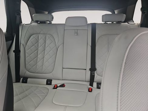 Used 2024 BMW X5 xDrive40i w/ M Sport Package AWD/4WD image 13