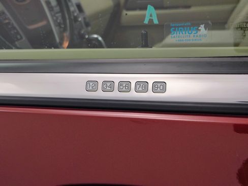 Used 2015 Ford Expedition Limited w/ Equipment Group 301A image 22