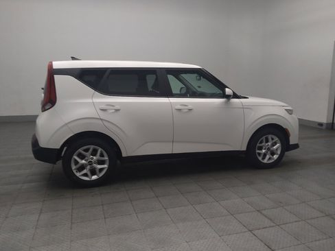 Used 2022 Kia Soul LX w/ Technology Package image 10