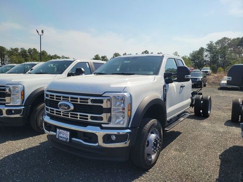 New 2025 Ford F450 XL w/ XL Chrome Package image 1