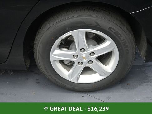 Used 2023 Chevrolet Malibu LT image 14