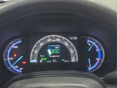 Certified 2025 Toyota RAV4 LE image 23