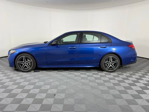 Used 2025 Mercedes-Benz C 300 4MATIC Sedan image 5