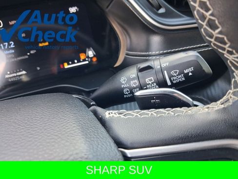 Used 2023 Jeep Grand Cherokee Altitude AWD/4WD image 25