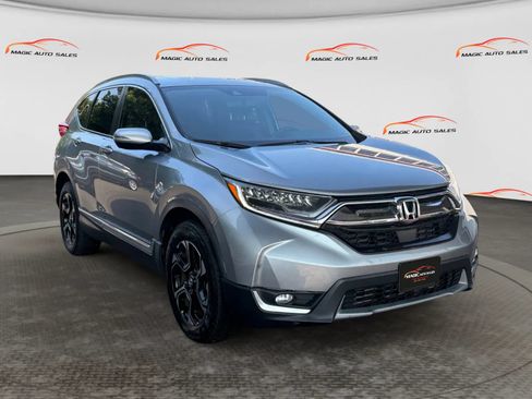 Used 2019 Honda CR-V Touring image 5