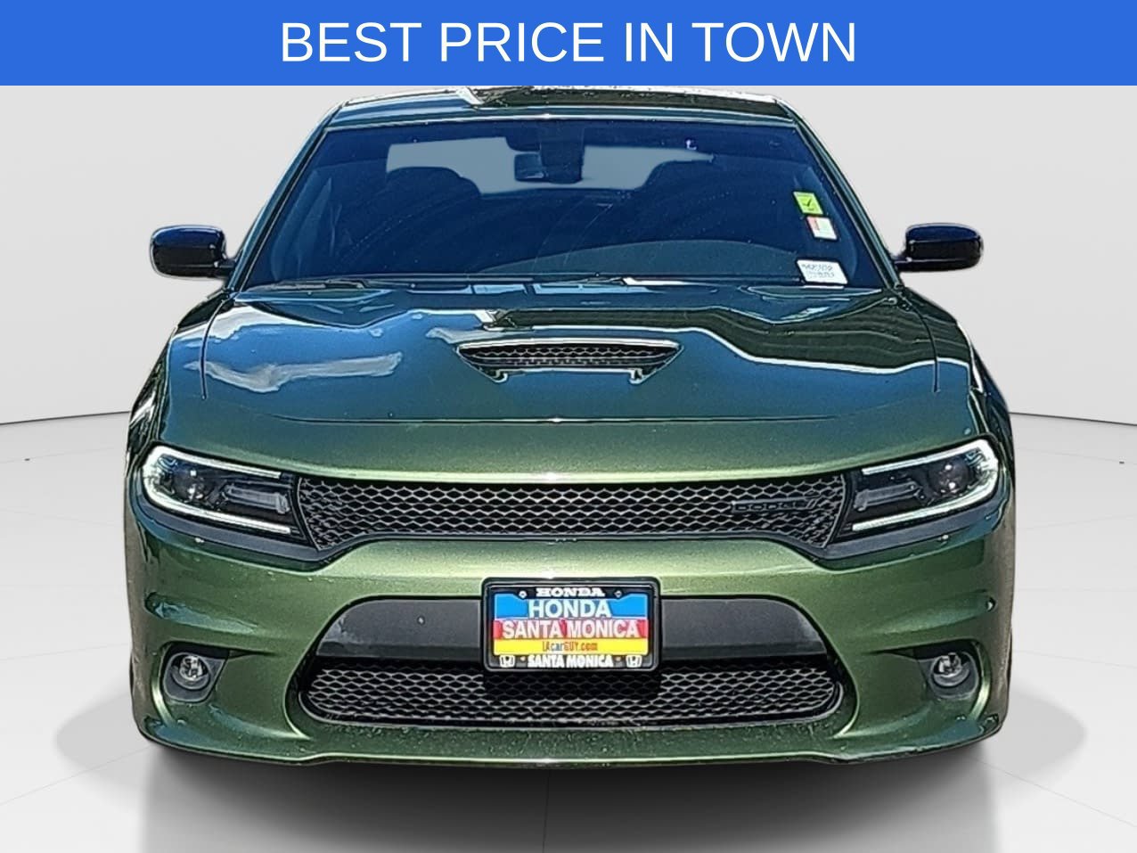 Used 2021 Dodge Charger R/T w/ Blacktop Package RWD image 2