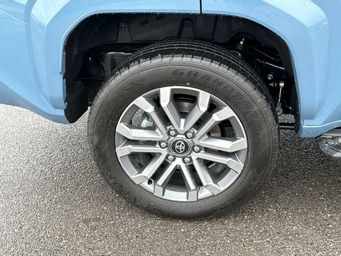 New 2026 Toyota 4Runner Limited image 7