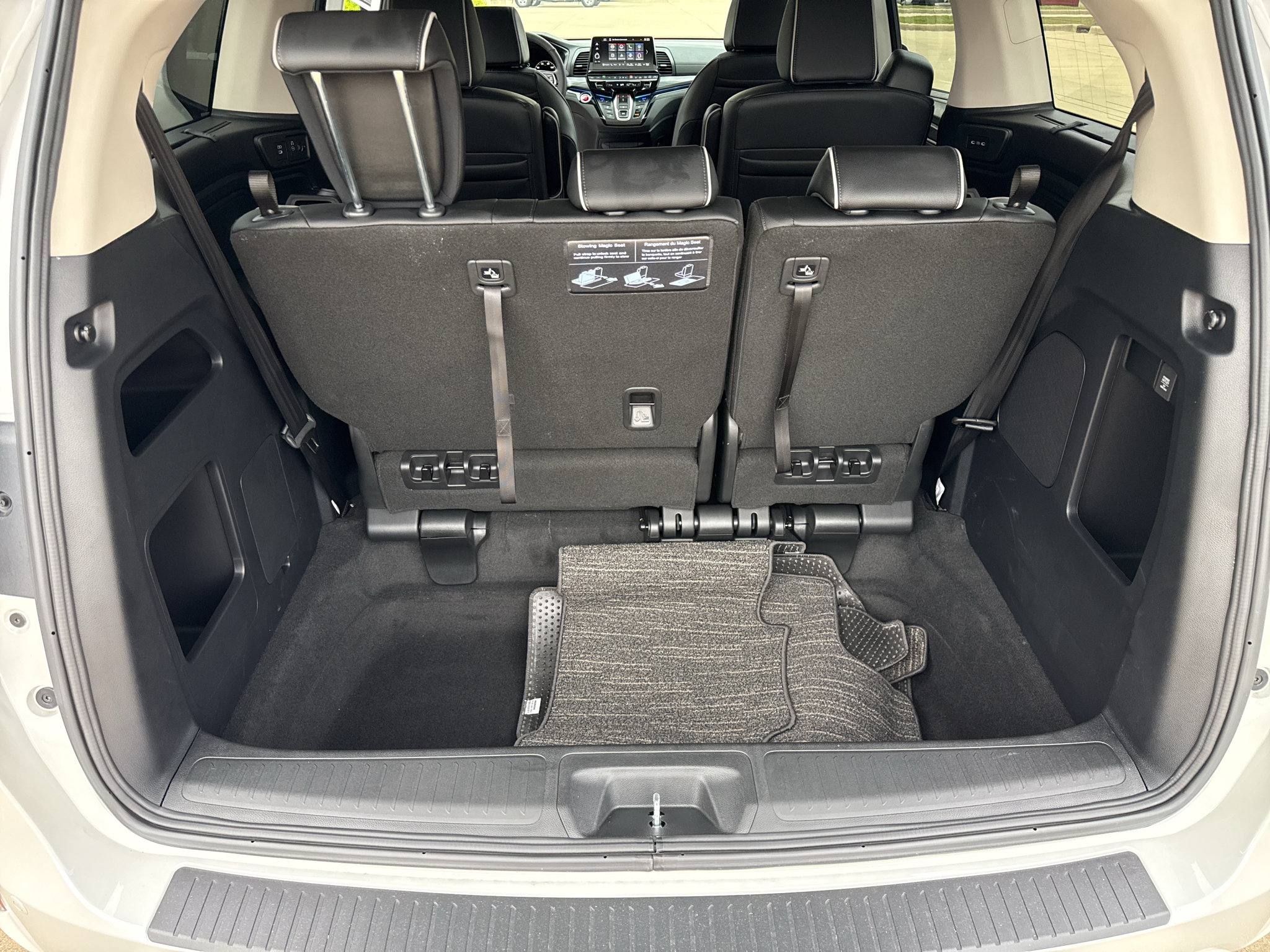 New 2027 Honda Odyssey Elite image 12