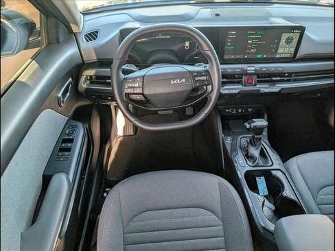 Used 2025 Kia K4 EX FWD image 8
