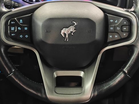 Used 2023 Ford Bronco Outer Banks w/ Sasquatch Package AWD/4WD image 5