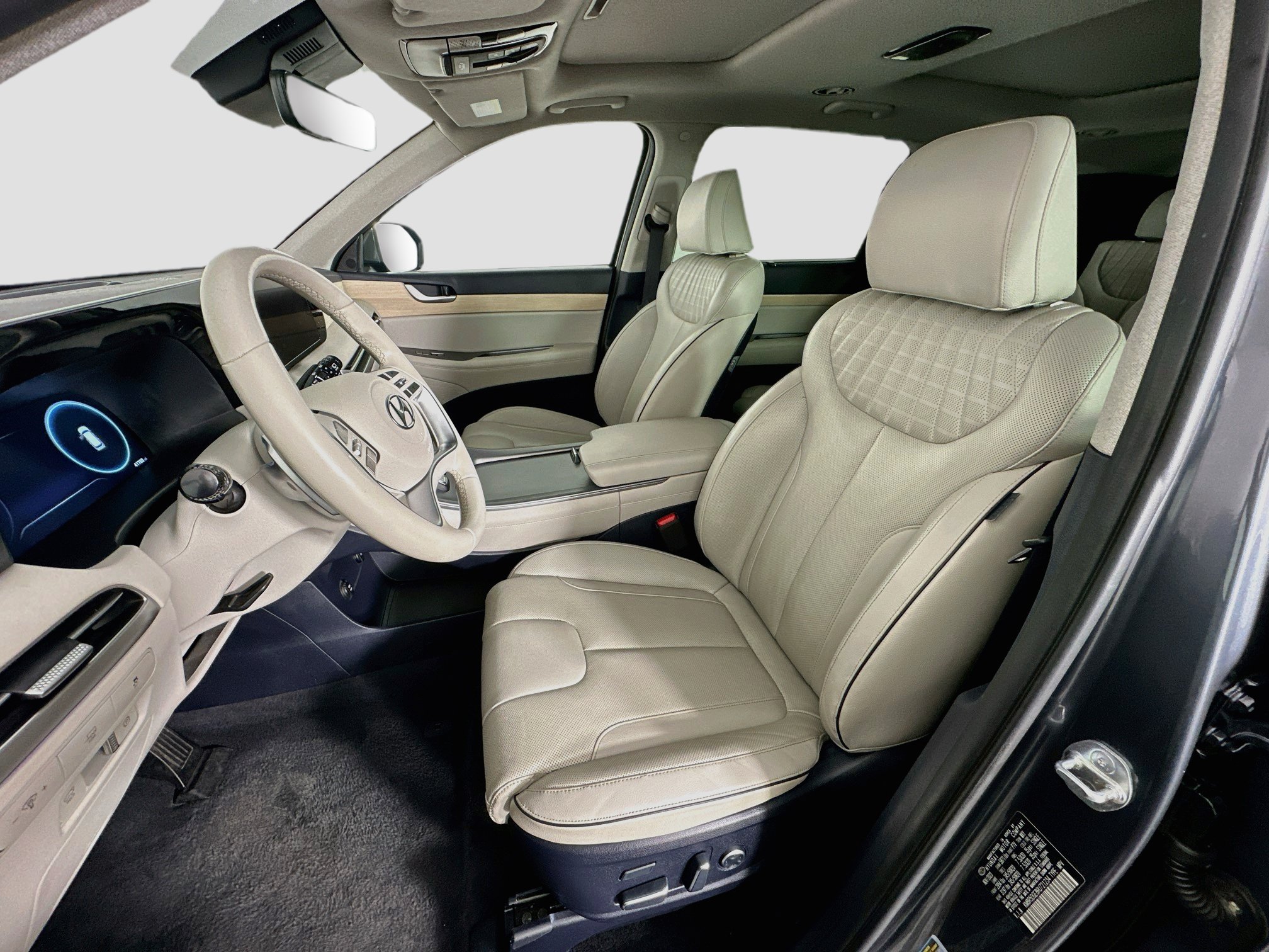 Used 2024 Hyundai Palisade Limited AWD/4WD image 13