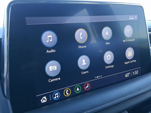 Used 2021 Chevrolet Tahoe Premier w/ Premium Package image 23