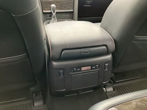 Used 2024 Nissan Armada Platinum w/ Captain's Chairs Package image 22