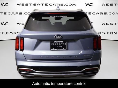 Used 2021 Kia Sorento S w/ Panoramic Sunroof Package FWD image 4