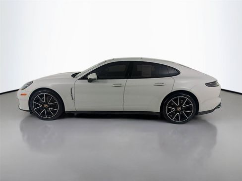 Used 2023 Porsche Panamera Platinum Edition RWD image 2