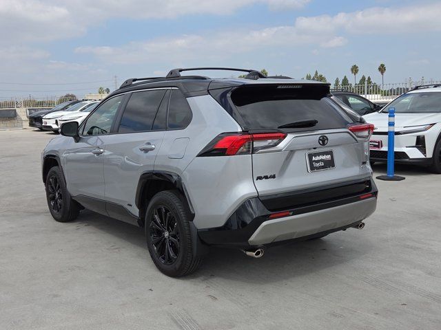 Used 2025 Toyota RAV4 XSE w/ Weather Package AWD/4WD image 8