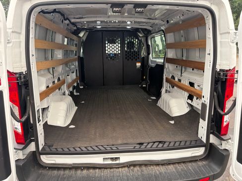 Used 2025 Ford Transit 250 Low Roof w/ Exterior Upgrade Package RWD image 8