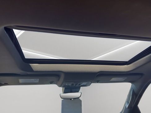 New 2025 GMC Sierra 2500 Denali w/ Technology Package image 17