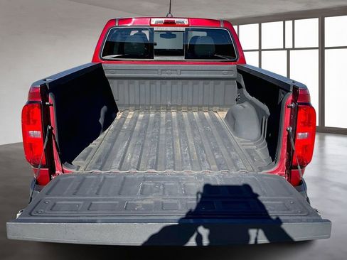 Used 2018 Chevrolet Colorado LT w/ LT Convenience Package image 7