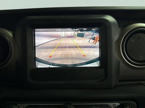 Used 2020 Jeep Wrangler Unlimited Sport S image 21