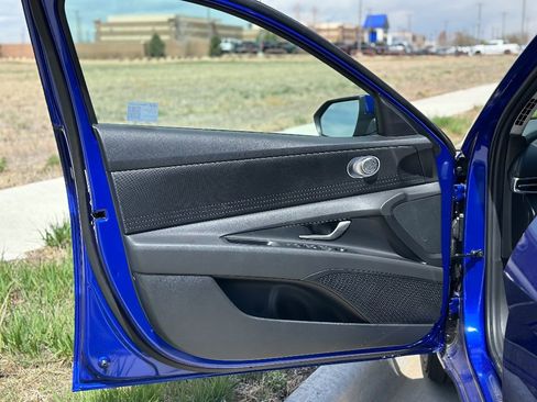 New 2025 Hyundai Elantra SE w/ Cargo Package image 19