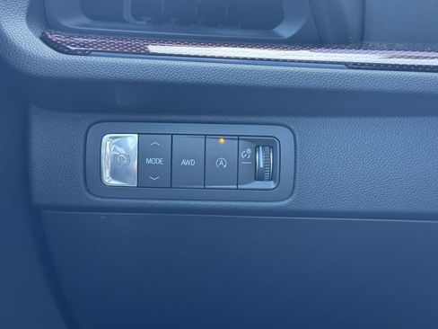 New 2026 Chevrolet Traverse Z71 w/ Enhanced Driving Package image 31