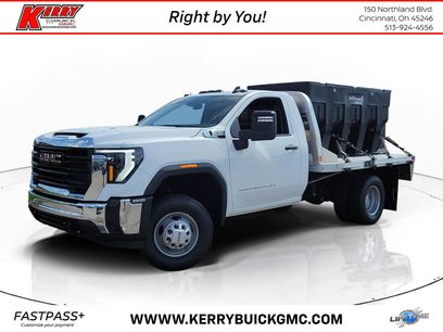 Used 2025 GMC Sierra 3500 Pro w/ Convenience Package