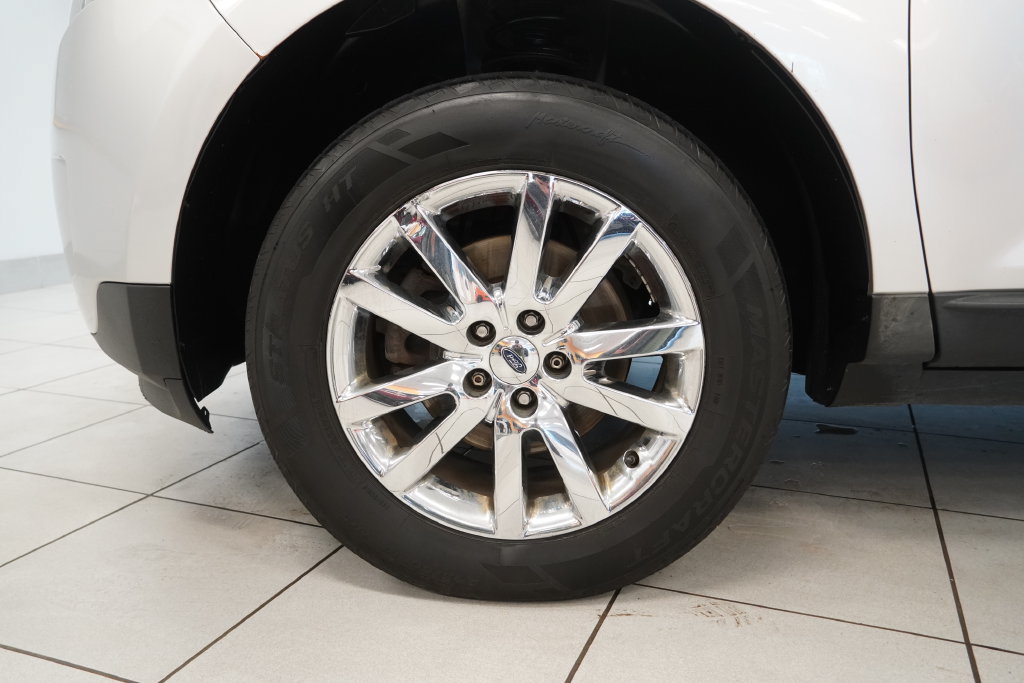 Used 2014 Ford Edge Limited FWD image 15