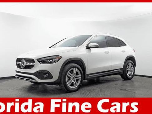 Used 2022 Mercedes-Benz GLA 250 w/ Premium Package image 1
