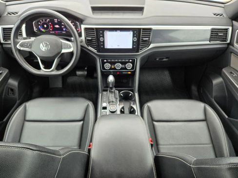 Used 2022 Volkswagen Atlas Cross Sport SEL AWD/4WD image 15